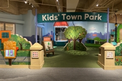CMC Kids Town 01